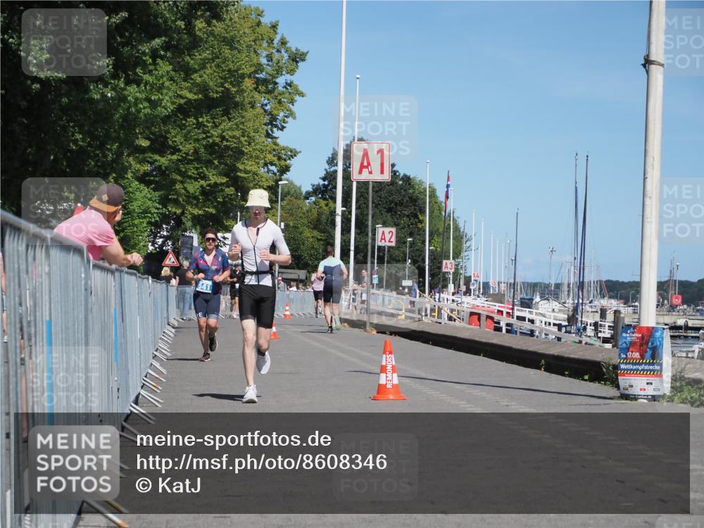17.08.2025 - KN Förde Triathlon 2025 KatJ http://msf.ph/oto/8608346 17.08.2025 13:57:04 Laufen 510, 541 meine-sportfotos.de