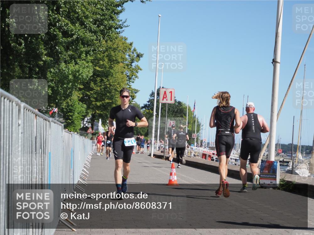 17.08.2025 - KN Förde Triathlon 2025 KatJ http://msf.ph/oto/8608371 17.08.2025 12:02:10 Laufen 341 meine-sportfotos.de