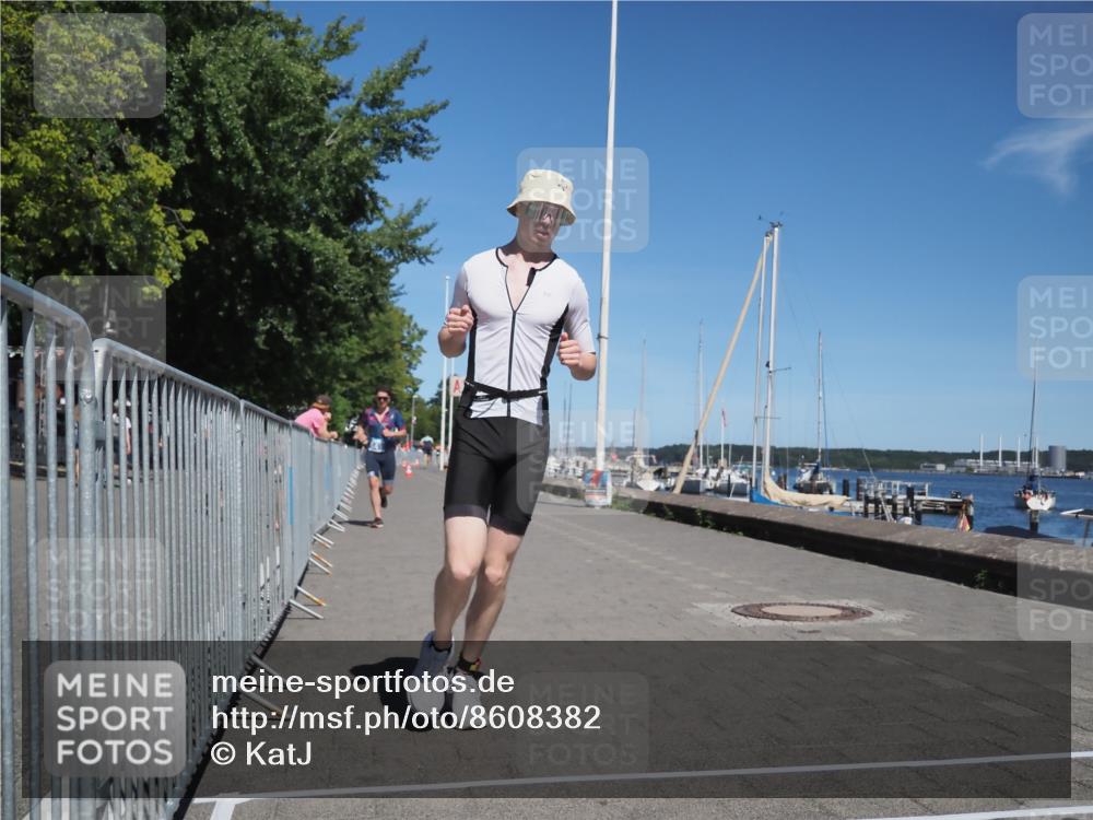 17.08.2025 - KN Förde Triathlon 2025 KatJ http://msf.ph/oto/8608382 17.08.2025 13:57:09 Laufen 510, 541 meine-sportfotos.de