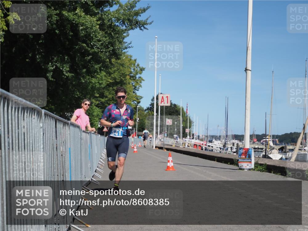 17.08.2025 - KN Förde Triathlon 2025 KatJ http://msf.ph/oto/8608385 17.08.2025 13:57:10 Laufen 510, 541 meine-sportfotos.de