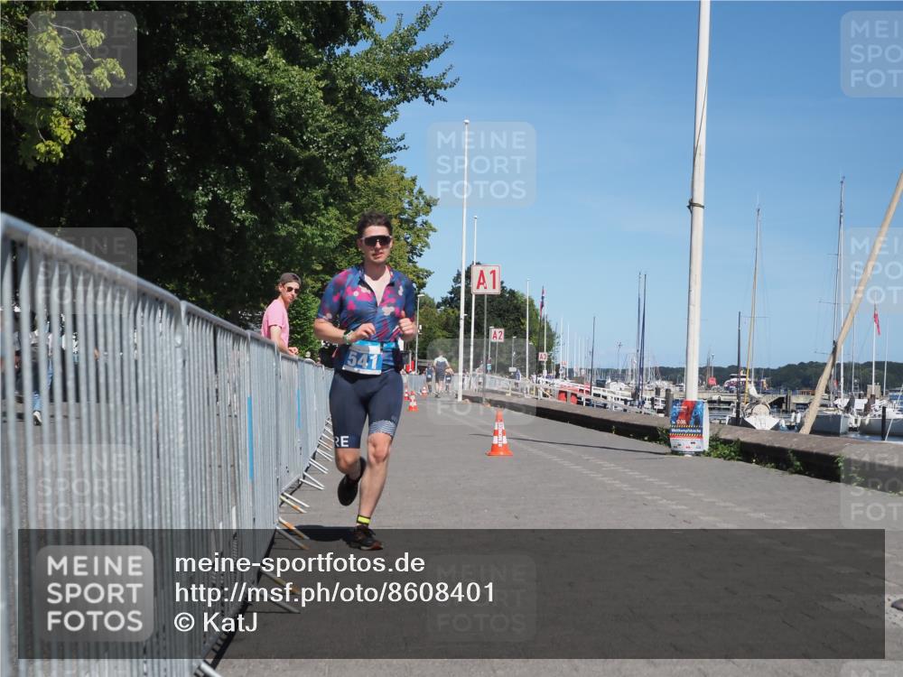 17.08.2025 - KN Förde Triathlon 2025 KatJ http://msf.ph/oto/8608401 17.08.2025 13:57:11 Laufen 510, 541 meine-sportfotos.de