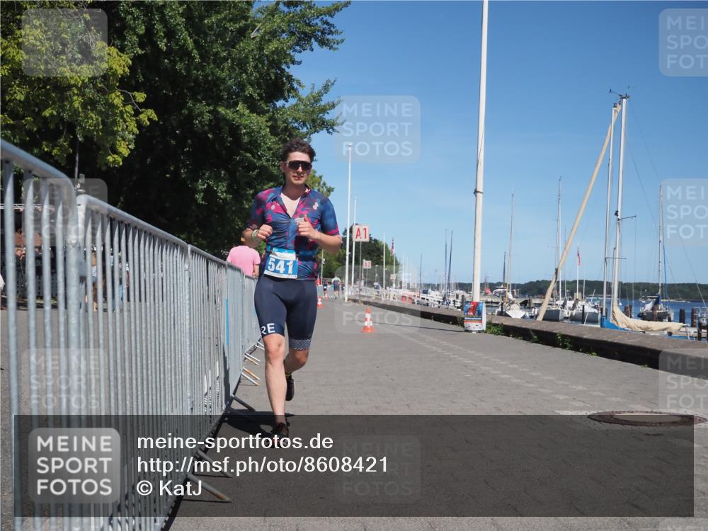 17.08.2025 - KN Förde Triathlon 2025 KatJ http://msf.ph/oto/8608421 17.08.2025 13:57:12 Laufen 541 meine-sportfotos.de