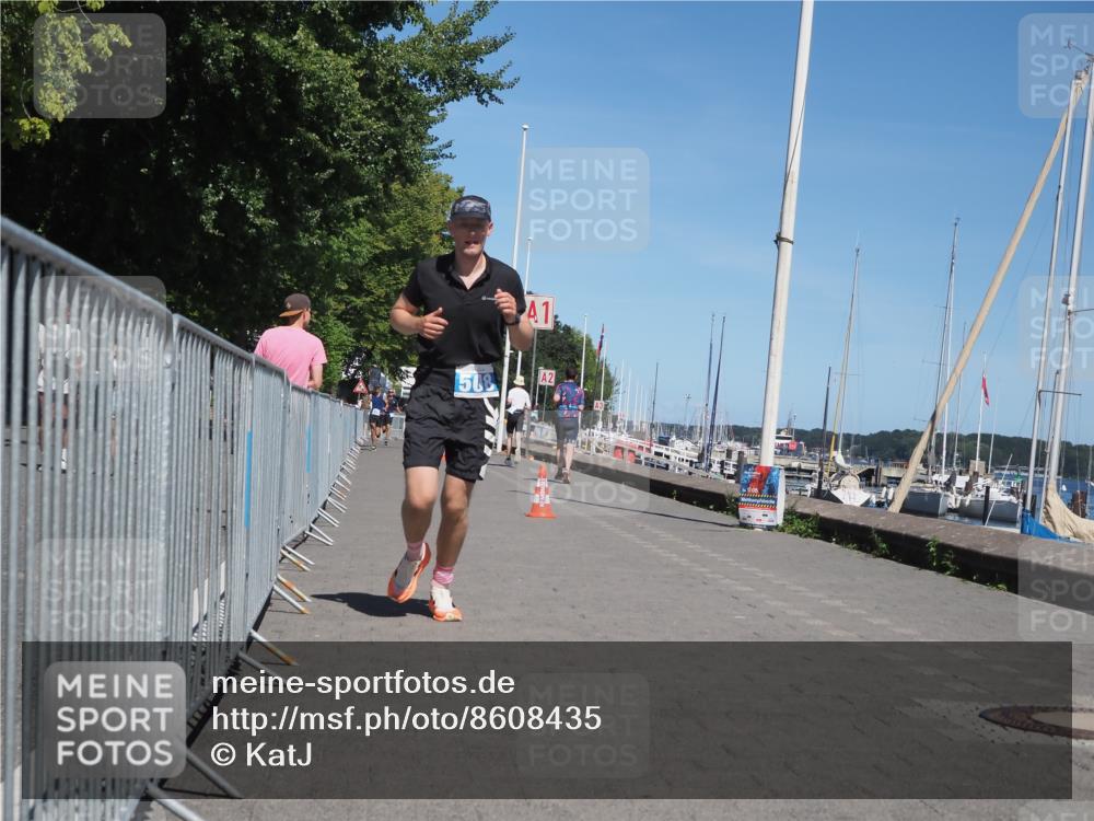 17.08.2025 - KN Förde Triathlon 2025 KatJ http://msf.ph/oto/8608435 17.08.2025 13:57:23 Laufen 508 meine-sportfotos.de
