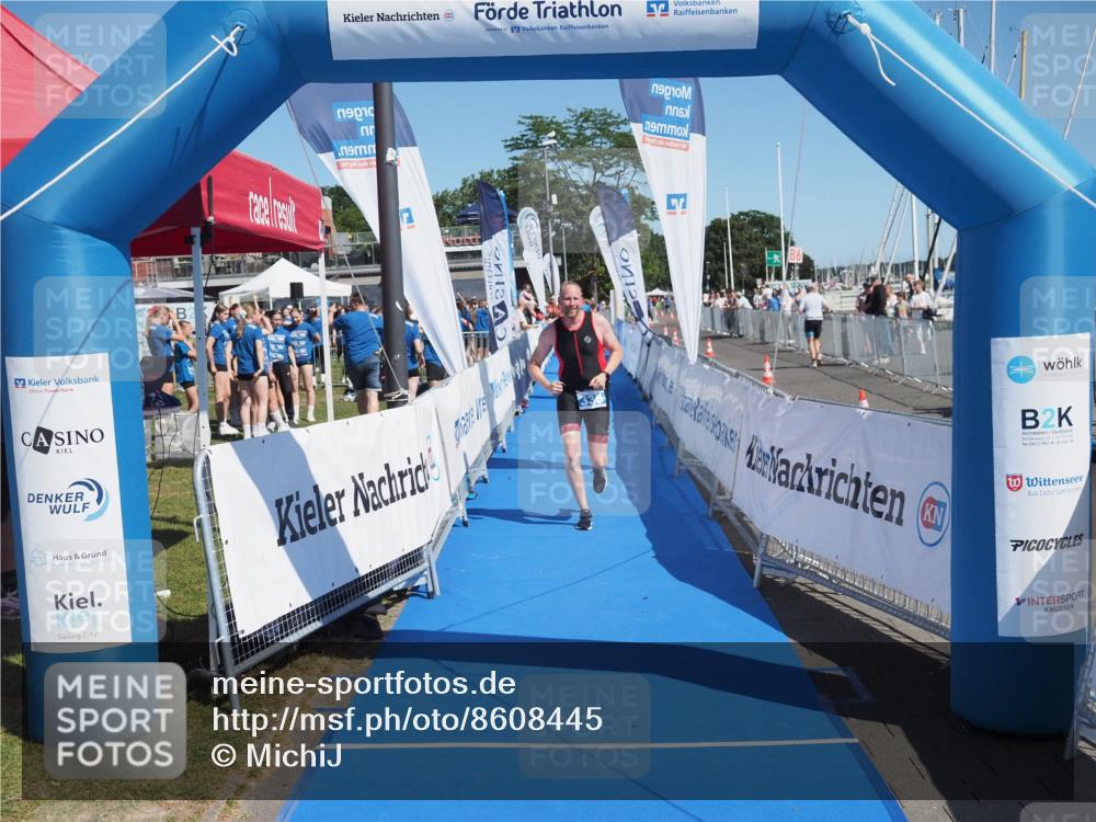 17.08.2025 - KN Förde Triathlon 2025 MichiJ http://msf.ph/oto/8608445 17.08.2025 12:27:13 Laufen 335 meine-sportfotos.de