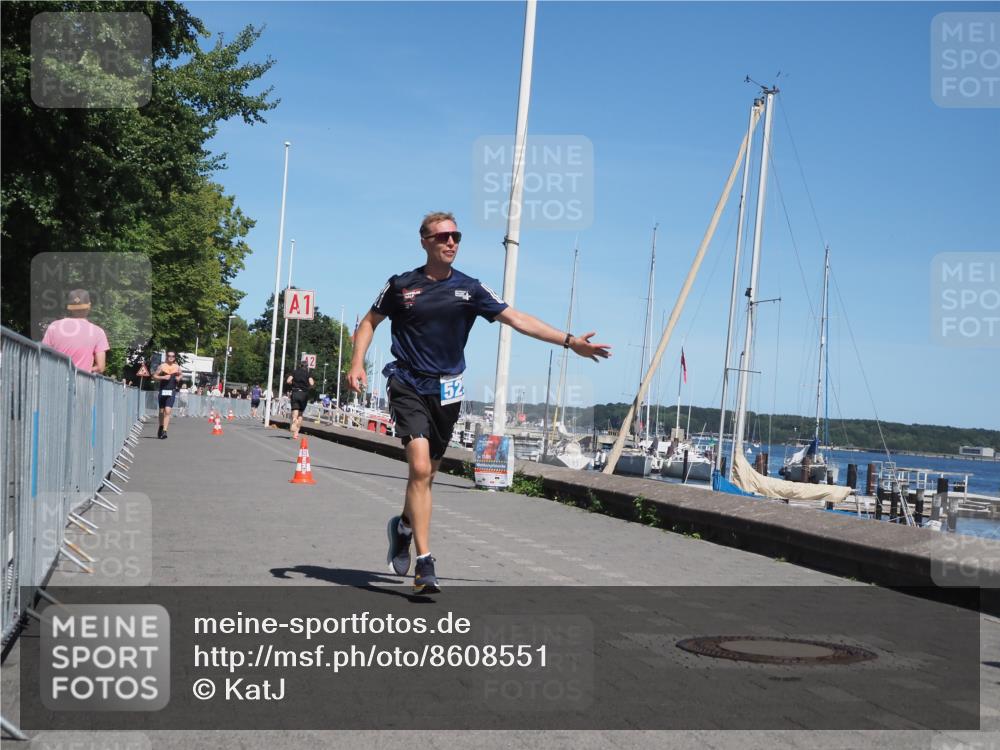 17.08.2025 - KN Förde Triathlon 2025 KatJ http://msf.ph/oto/8608551 17.08.2025 13:57:39 Laufen 525, 528 meine-sportfotos.de