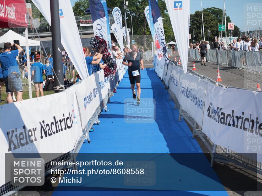 17.08.2025 - KN Förde Triathlon 2025 MichiJ http://msf.ph/oto/8608558 17.08.2025 12:30:13 Laufen 338 meine-sportfotos.de