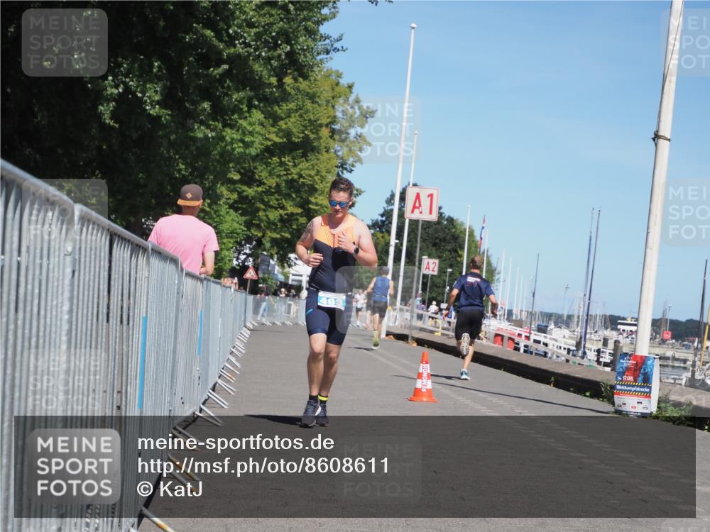 17.08.2025 - KN Förde Triathlon 2025 KatJ http://msf.ph/oto/8608611 17.08.2025 13:57:49 Laufen 483 meine-sportfotos.de