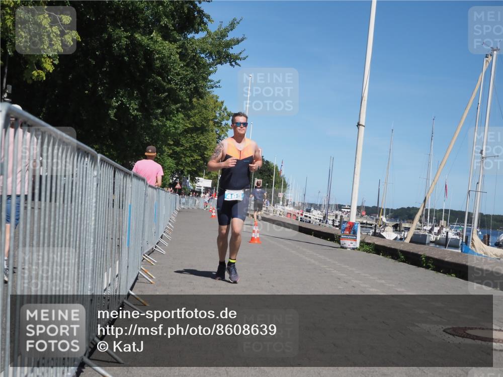 17.08.2025 - KN Förde Triathlon 2025 KatJ http://msf.ph/oto/8608639 17.08.2025 13:57:51 Laufen 483 meine-sportfotos.de