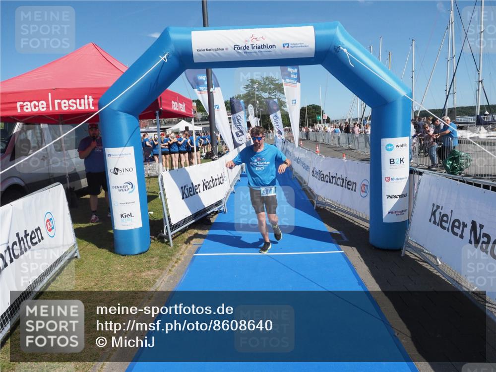 17.08.2025 - KN Förde Triathlon 2025 MichiJ http://msf.ph/oto/8608640 17.08.2025 12:27:27 Laufen 377 meine-sportfotos.de