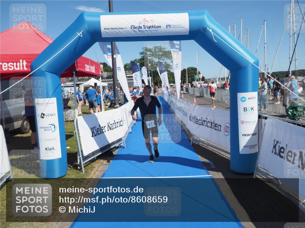 17.08.2025 - KN Förde Triathlon 2025 MichiJ http://msf.ph/oto/8608659 17.08.2025 12:30:16 Laufen 338 meine-sportfotos.de