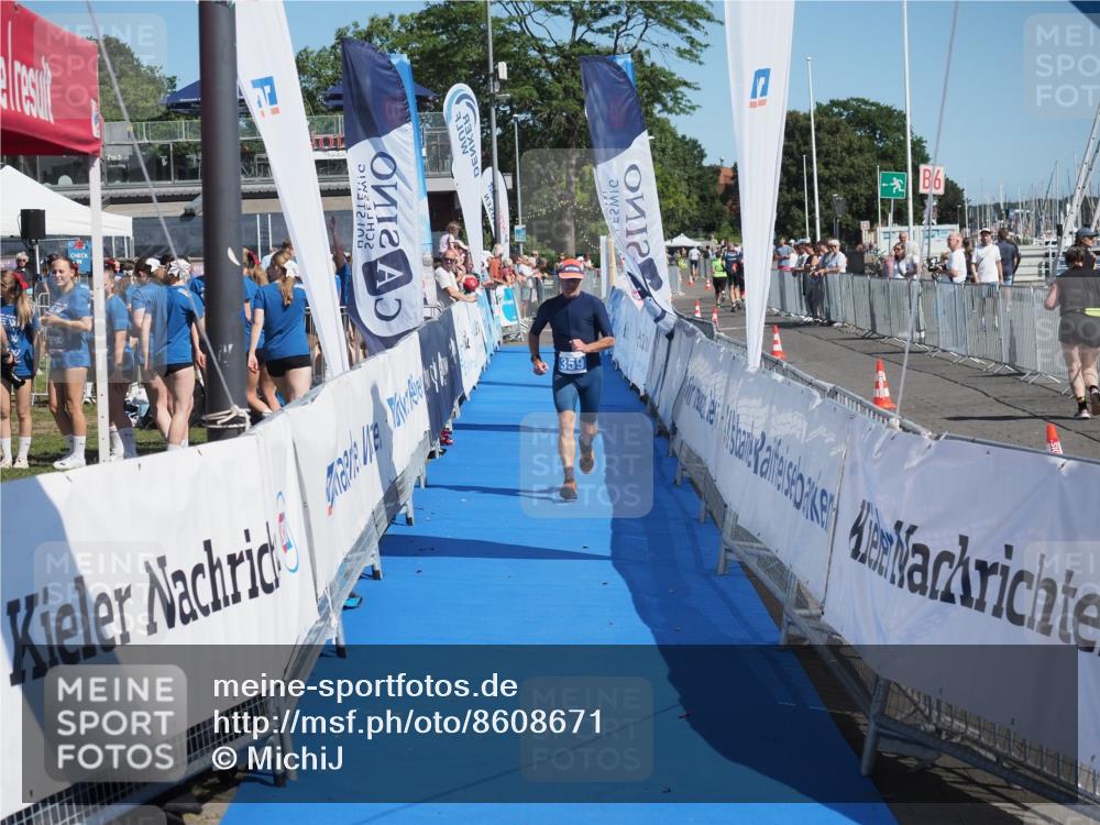 17.08.2025 - KN Förde Triathlon 2025 MichiJ http://msf.ph/oto/8608671 17.08.2025 12:27:56 Laufen 359 meine-sportfotos.de