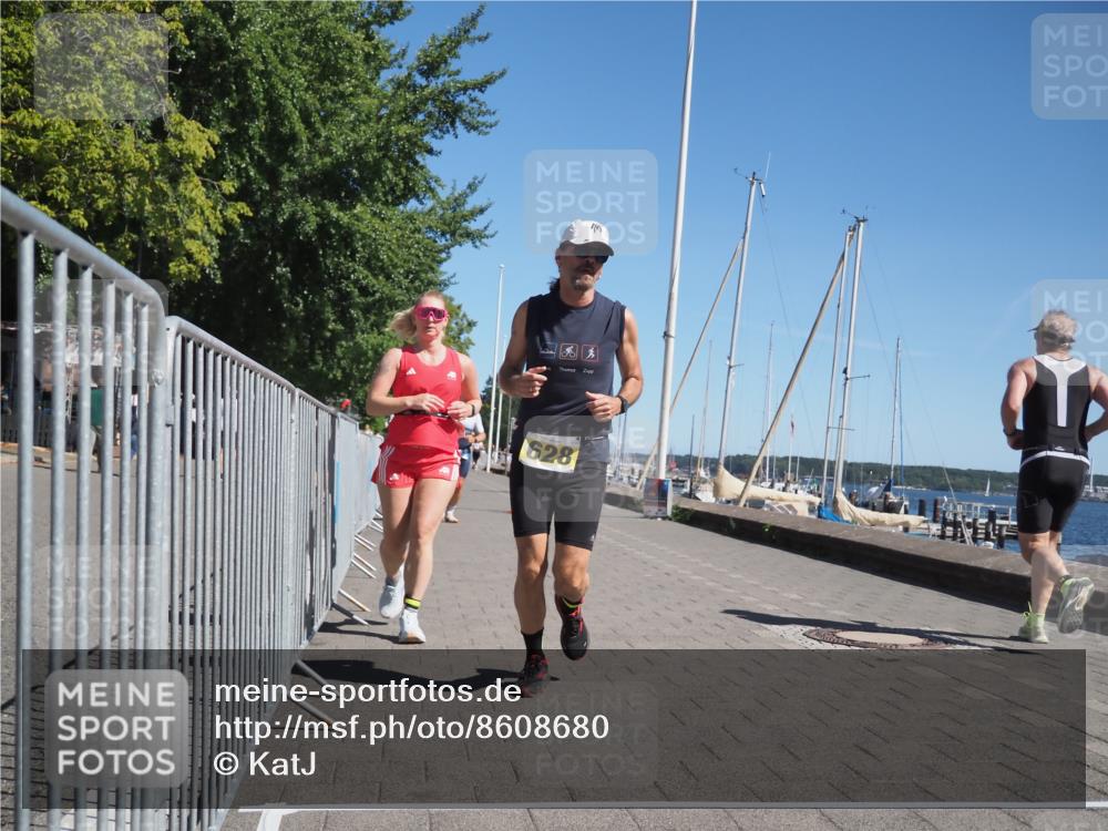 17.08.2025 - KN Förde Triathlon 2025 KatJ http://msf.ph/oto/8608680 17.08.2025 12:02:34 Laufen 323, 606, 628, 629 meine-sportfotos.de