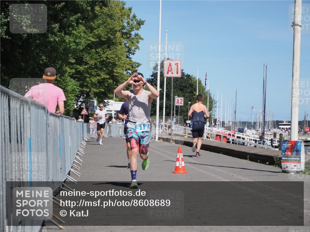 17.08.2025 - KN Förde Triathlon 2025 KatJ http://msf.ph/oto/8608689 17.08.2025 13:58:07 Laufen 512, 516 meine-sportfotos.de