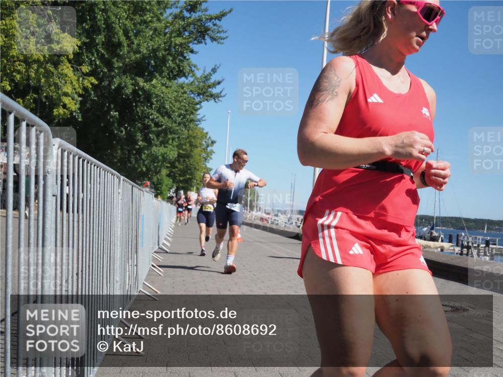 17.08.2025 - KN Förde Triathlon 2025 KatJ http://msf.ph/oto/8608692 17.08.2025 12:02:36 Laufen 323, 606, 628, 629 meine-sportfotos.de