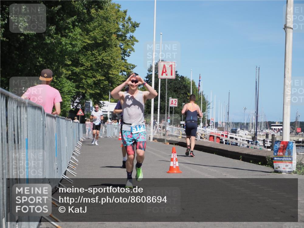 17.08.2025 - KN Förde Triathlon 2025 KatJ http://msf.ph/oto/8608694 17.08.2025 13:58:07 Laufen 512, 516 meine-sportfotos.de