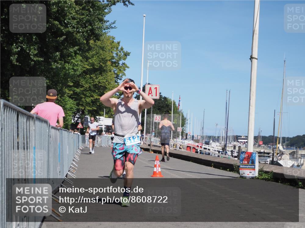 17.08.2025 - KN Förde Triathlon 2025 KatJ http://msf.ph/oto/8608722 17.08.2025 13:58:08 Laufen 512, 516 meine-sportfotos.de