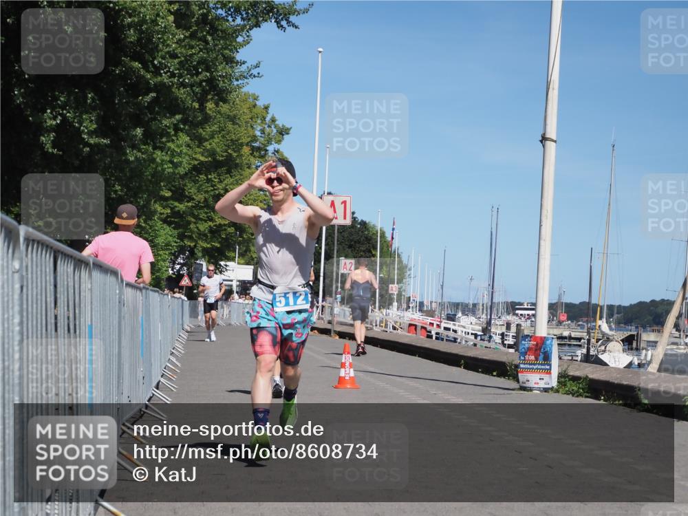 17.08.2025 - KN Förde Triathlon 2025 KatJ http://msf.ph/oto/8608734 17.08.2025 13:58:08 Laufen 512, 516 meine-sportfotos.de