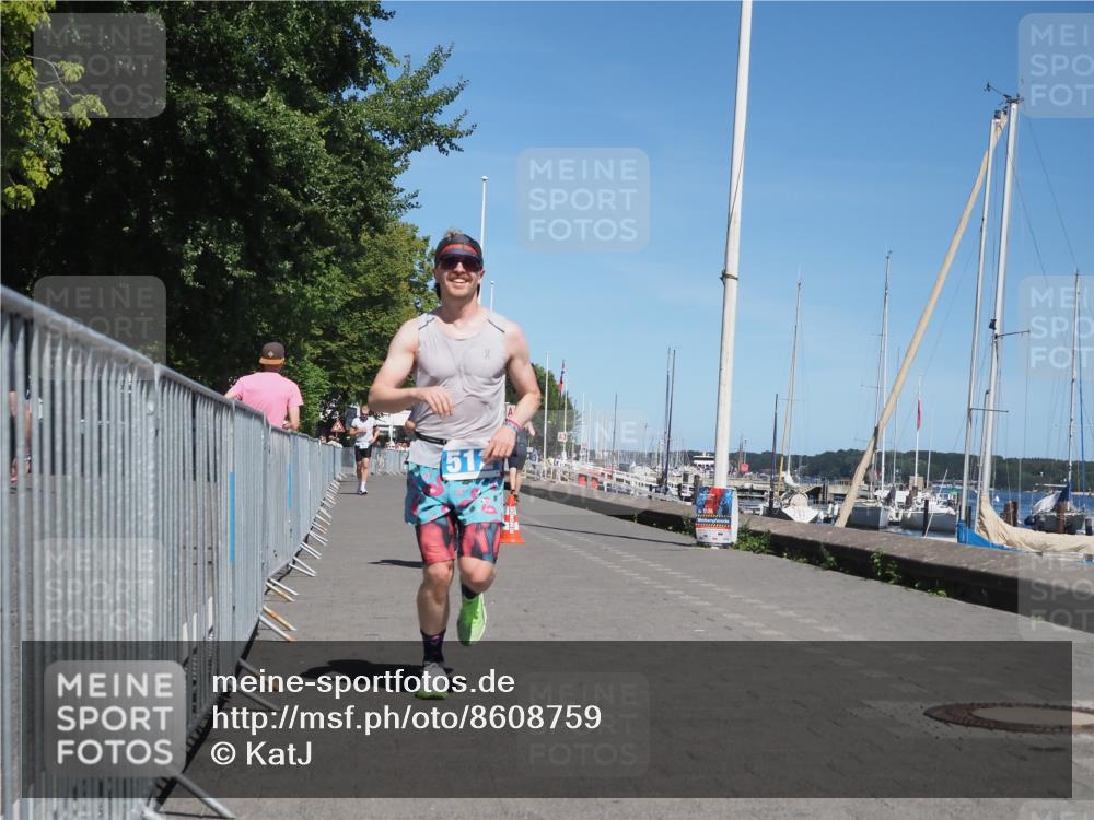 17.08.2025 - KN Förde Triathlon 2025 KatJ http://msf.ph/oto/8608759 17.08.2025 13:58:09 Laufen 512, 516 meine-sportfotos.de