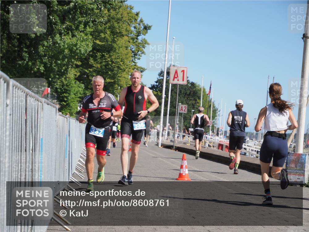 17.08.2025 - KN Förde Triathlon 2025 KatJ http://msf.ph/oto/8608761 17.08.2025 12:02:44 Laufen 303, 332, 335 meine-sportfotos.de