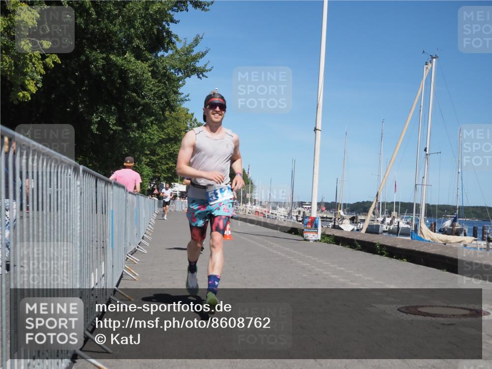 17.08.2025 - KN Förde Triathlon 2025 KatJ http://msf.ph/oto/8608762 17.08.2025 13:58:09 Laufen 512, 516 meine-sportfotos.de