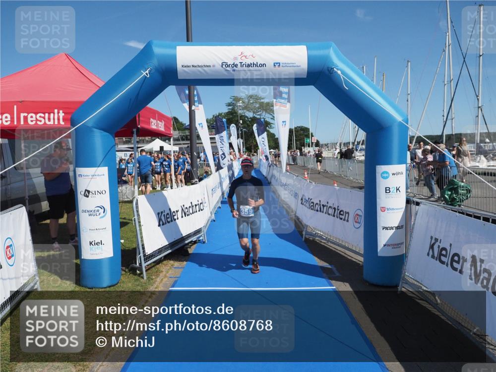 17.08.2025 - KN Förde Triathlon 2025 MichiJ http://msf.ph/oto/8608768 17.08.2025 12:27:59 Laufen 359 meine-sportfotos.de