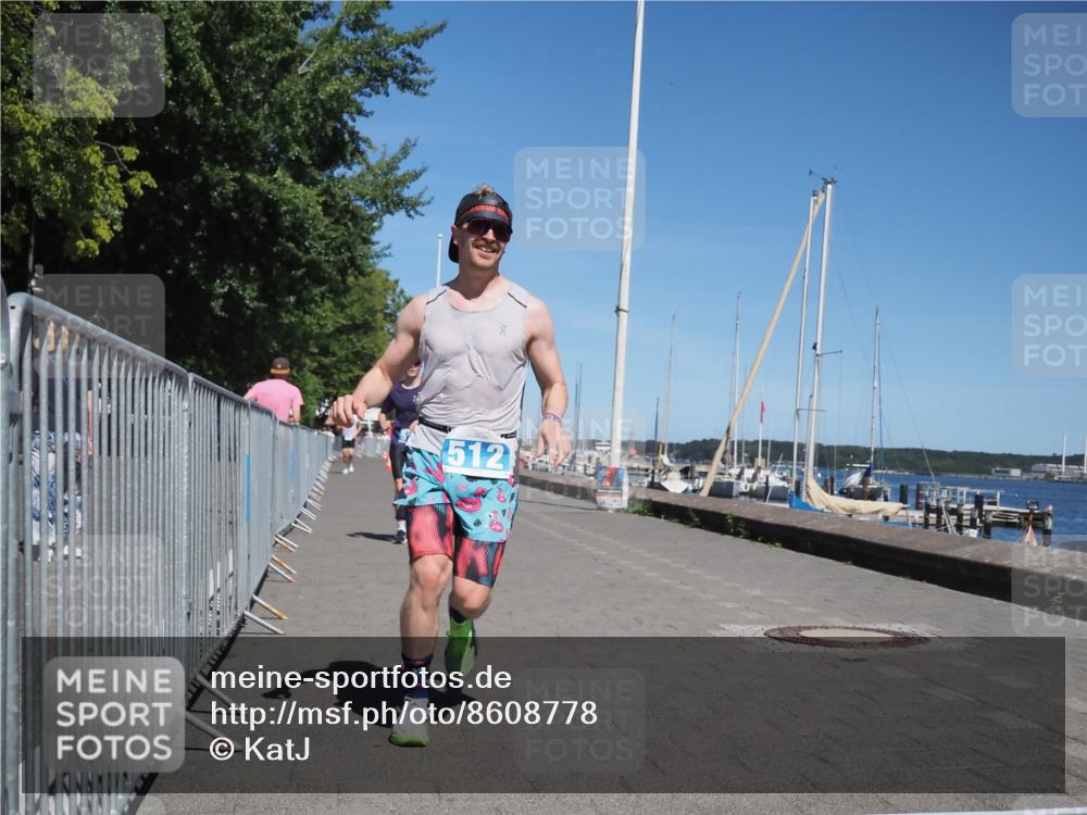 17.08.2025 - KN Förde Triathlon 2025 KatJ http://msf.ph/oto/8608778 17.08.2025 13:58:10 Laufen 512, 516 meine-sportfotos.de