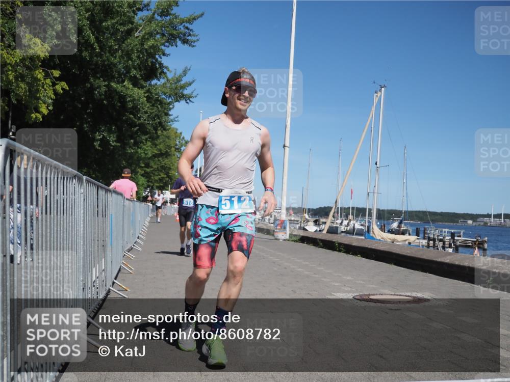 17.08.2025 - KN Förde Triathlon 2025 KatJ http://msf.ph/oto/8608782 17.08.2025 13:58:10 Laufen 512, 516 meine-sportfotos.de