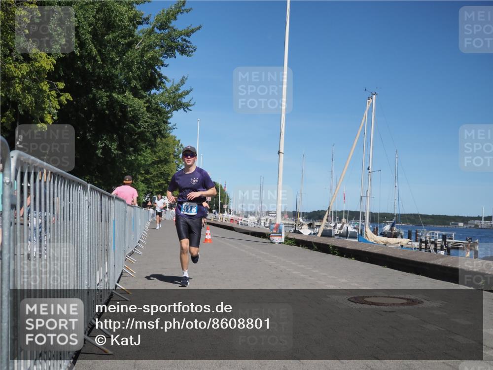 17.08.2025 - KN Förde Triathlon 2025 KatJ http://msf.ph/oto/8608801 17.08.2025 13:58:11 Laufen 512, 516 meine-sportfotos.de