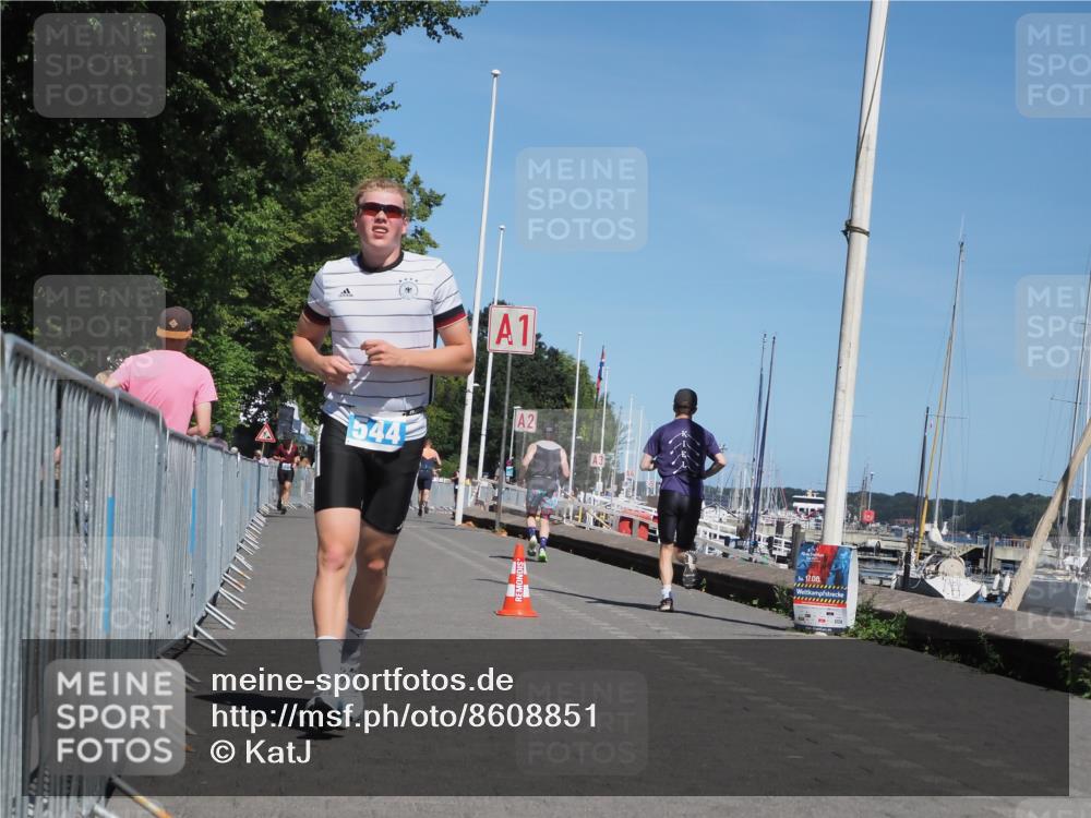 17.08.2025 - KN Förde Triathlon 2025 KatJ http://msf.ph/oto/8608851 17.08.2025 13:58:21 Laufen 544 meine-sportfotos.de