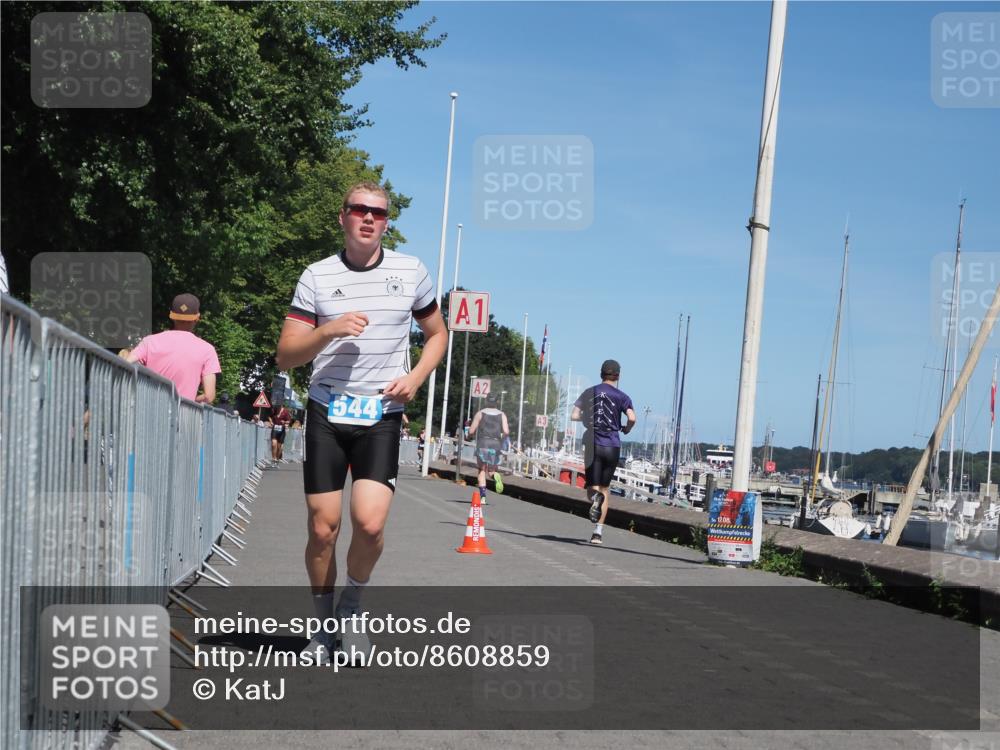 17.08.2025 - KN Förde Triathlon 2025 KatJ http://msf.ph/oto/8608859 17.08.2025 13:58:21 Laufen 544 meine-sportfotos.de
