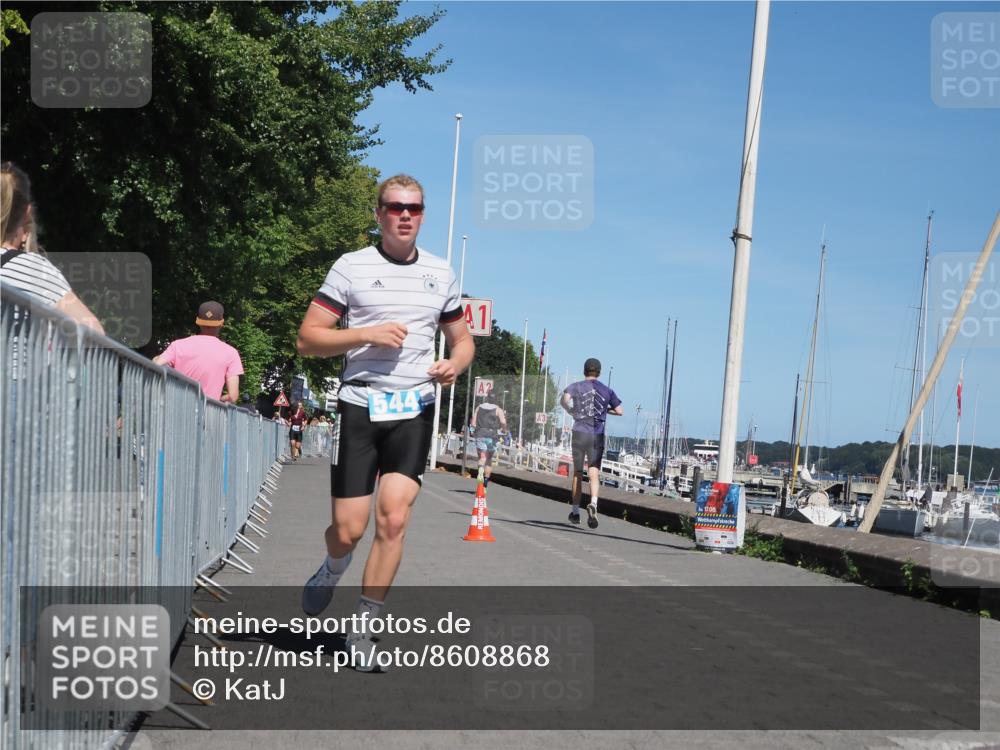 17.08.2025 - KN Förde Triathlon 2025 KatJ http://msf.ph/oto/8608868 17.08.2025 13:58:21 Laufen 544 meine-sportfotos.de