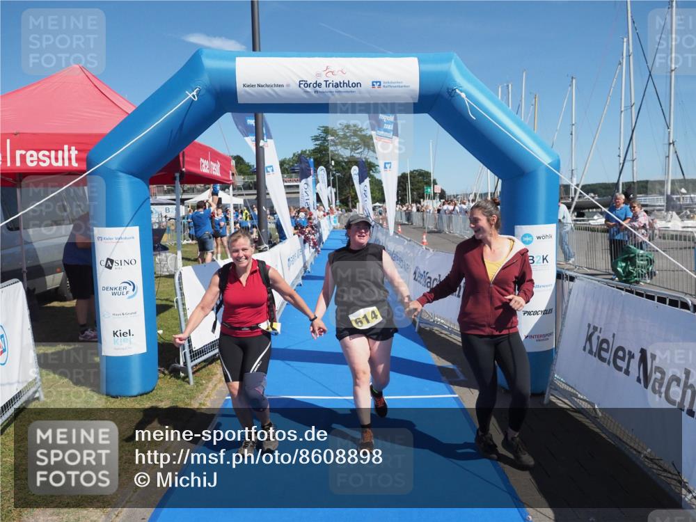 17.08.2025 - KN Förde Triathlon 2025 MichiJ http://msf.ph/oto/8608898 17.08.2025 12:30:43 Laufen 614 meine-sportfotos.de