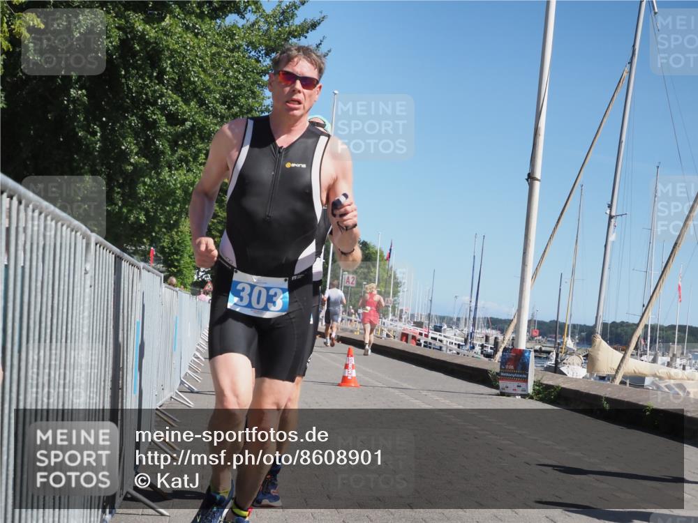 17.08.2025 - KN Förde Triathlon 2025 KatJ http://msf.ph/oto/8608901 17.08.2025 12:02:53 Laufen 303, 351, 364 meine-sportfotos.de