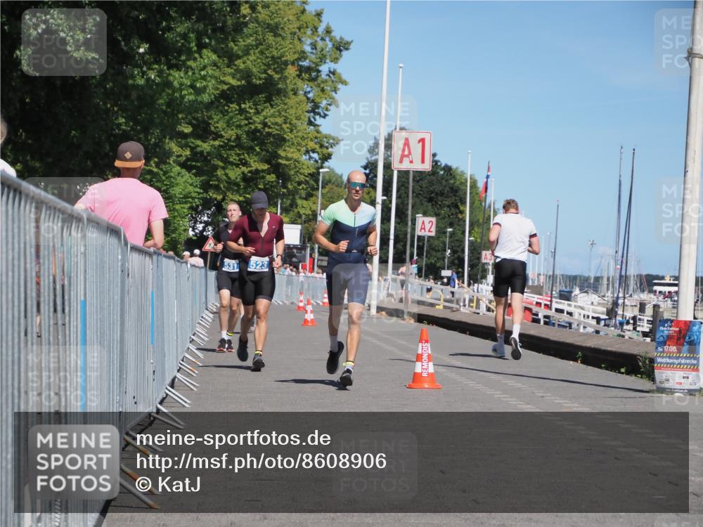 17.08.2025 - KN Förde Triathlon 2025 KatJ http://msf.ph/oto/8608906 17.08.2025 13:58:35 Laufen 523, 531, 546 meine-sportfotos.de