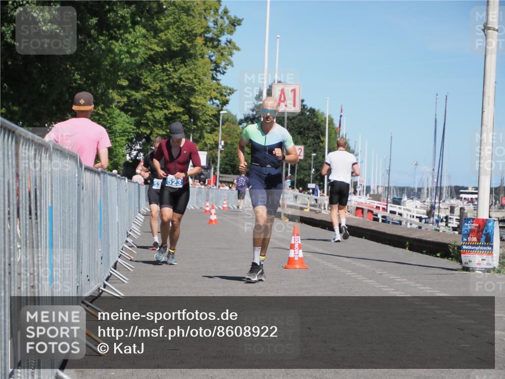 17.08.2025 - KN Förde Triathlon 2025 KatJ http://msf.ph/oto/8608922 17.08.2025 13:58:36 Laufen 523, 531, 546 meine-sportfotos.de