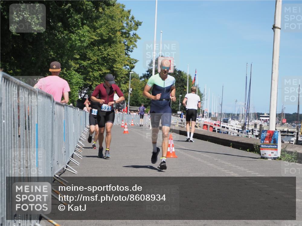 17.08.2025 - KN Förde Triathlon 2025 KatJ http://msf.ph/oto/8608934 17.08.2025 13:58:36 Laufen 523, 531, 546 meine-sportfotos.de