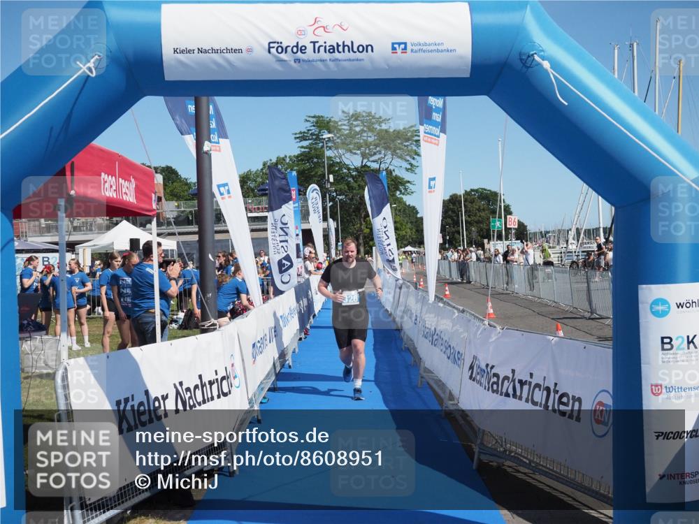 17.08.2025 - KN Förde Triathlon 2025 MichiJ http://msf.ph/oto/8608951 17.08.2025 12:29:12 Laufen 326 meine-sportfotos.de