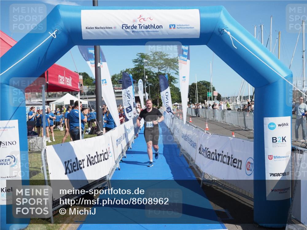 17.08.2025 - KN Förde Triathlon 2025 MichiJ http://msf.ph/oto/8608962 17.08.2025 12:29:12 Laufen 326 meine-sportfotos.de