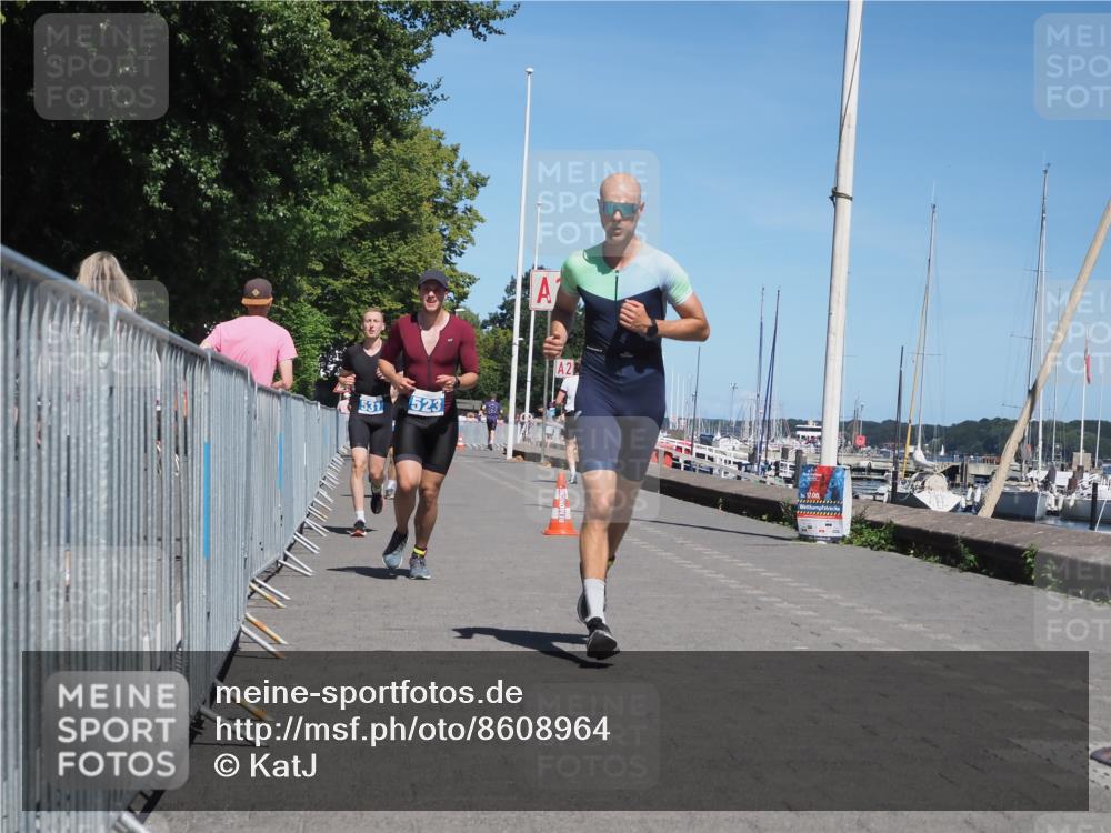 17.08.2025 - KN Förde Triathlon 2025 KatJ http://msf.ph/oto/8608964 17.08.2025 13:58:38 Laufen 357, 523, 531, 546 meine-sportfotos.de