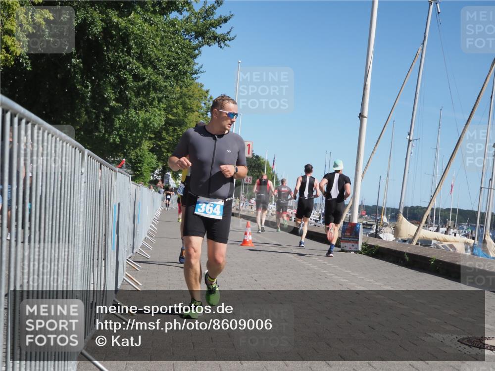 17.08.2025 - KN Förde Triathlon 2025 KatJ http://msf.ph/oto/8609006 17.08.2025 12:03:00 Laufen 310, 351, 364 meine-sportfotos.de