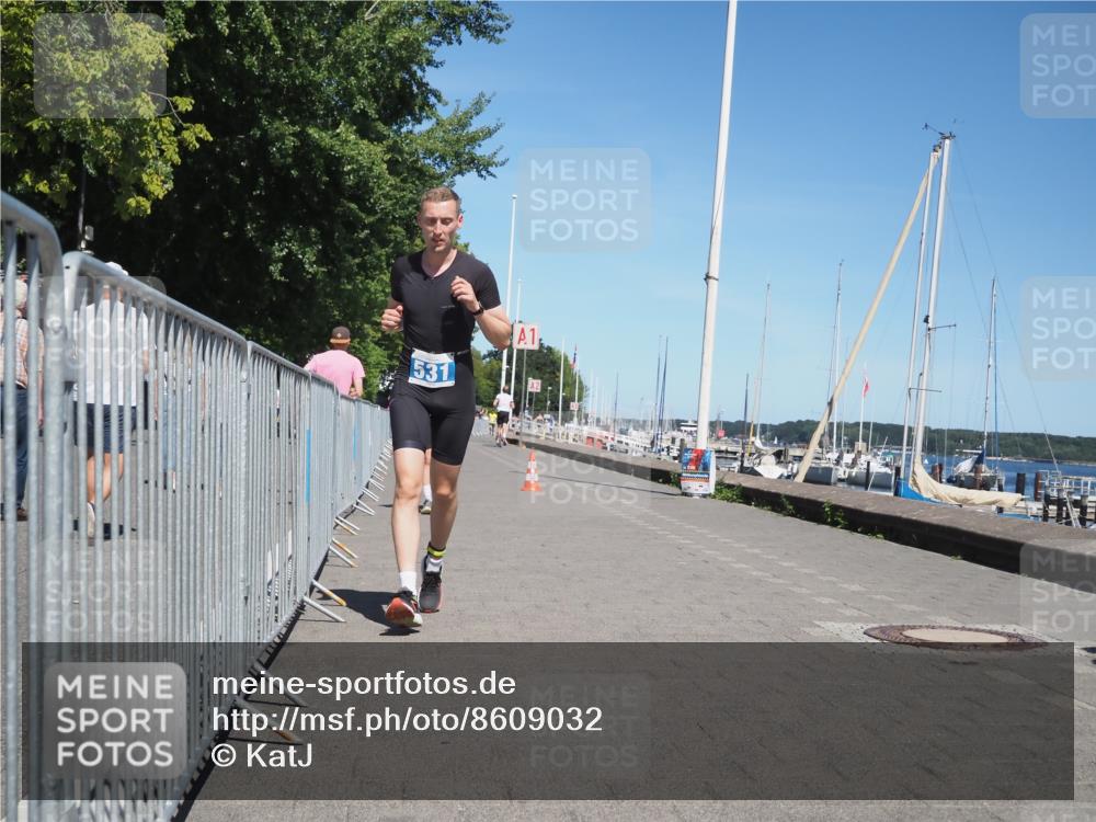 17.08.2025 - KN Förde Triathlon 2025 KatJ http://msf.ph/oto/8609032 17.08.2025 13:58:43 Laufen 357, 494, 523, 531, 546 meine-sportfotos.de