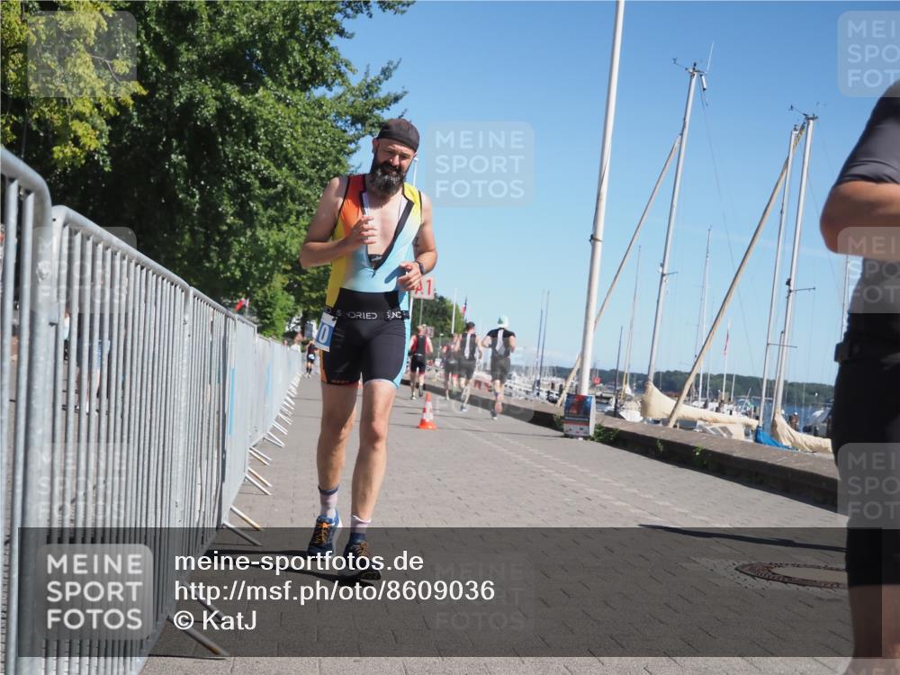 17.08.2025 - KN Förde Triathlon 2025 KatJ http://msf.ph/oto/8609036 17.08.2025 12:03:03 Laufen 310, 364, 607 meine-sportfotos.de