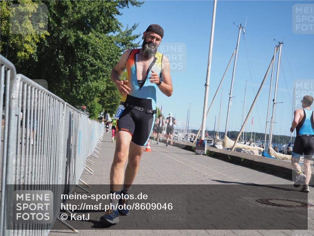 17.08.2025 - KN Förde Triathlon 2025 KatJ http://msf.ph/oto/8609046 17.08.2025 12:03:03 Laufen 310, 364, 607 meine-sportfotos.de