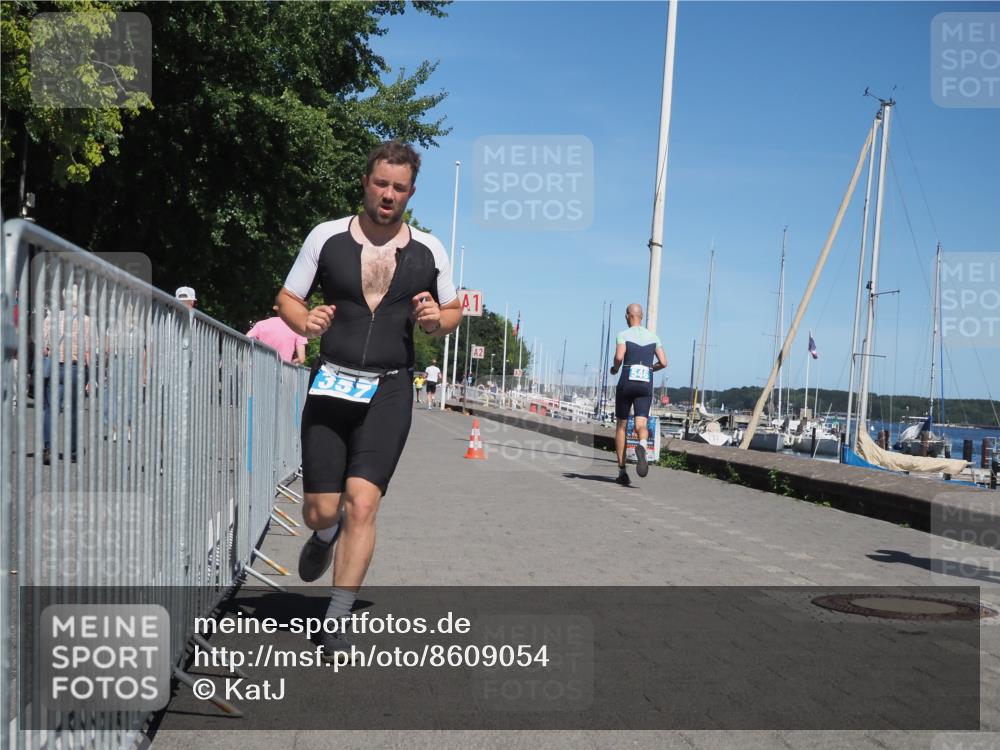 17.08.2025 - KN Förde Triathlon 2025 KatJ http://msf.ph/oto/8609054 17.08.2025 13:58:46 Laufen 357, 494, 531 meine-sportfotos.de