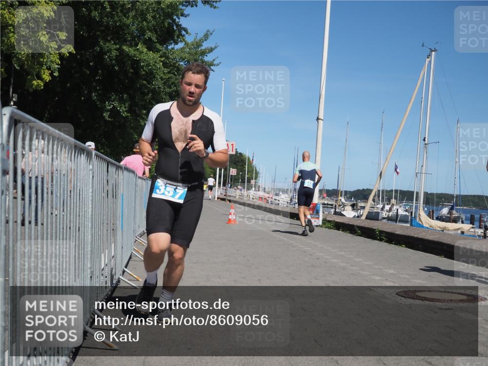 17.08.2025 - KN Förde Triathlon 2025 KatJ http://msf.ph/oto/8609056 17.08.2025 13:58:46 Laufen 357, 494, 531 meine-sportfotos.de