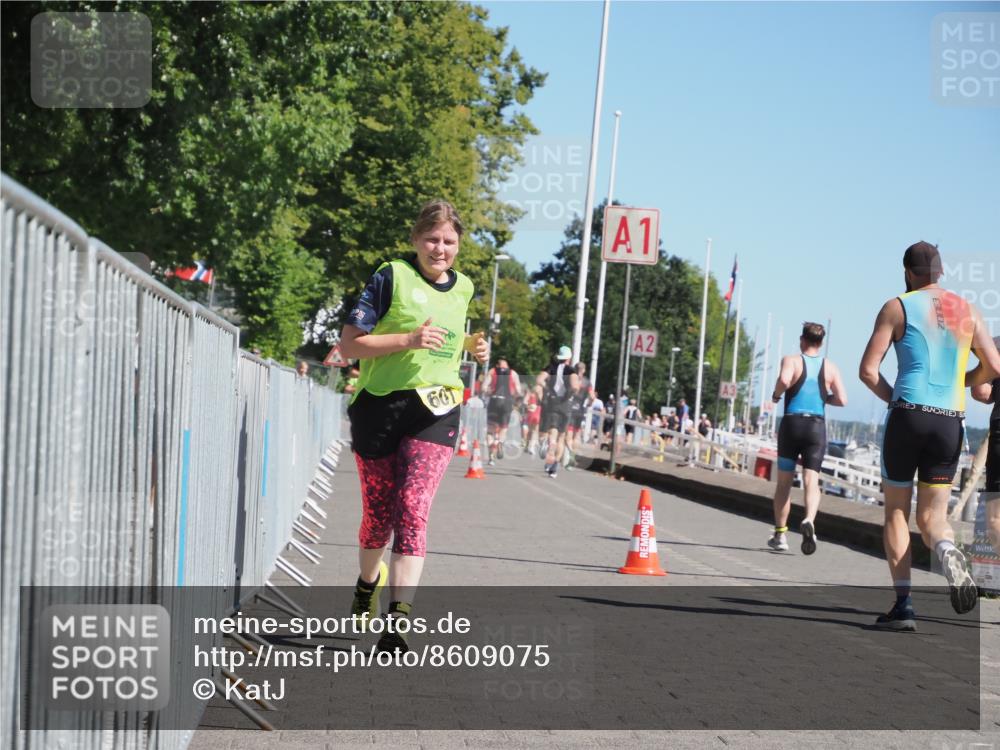 17.08.2025 - KN Förde Triathlon 2025 KatJ http://msf.ph/oto/8609075 17.08.2025 12:03:09 Laufen 607 meine-sportfotos.de