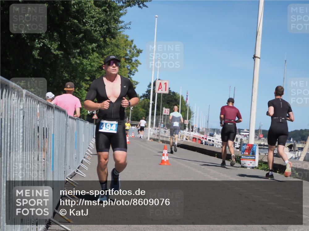 17.08.2025 - KN Förde Triathlon 2025 KatJ http://msf.ph/oto/8609076 17.08.2025 13:58:51 Laufen 436, 494 meine-sportfotos.de