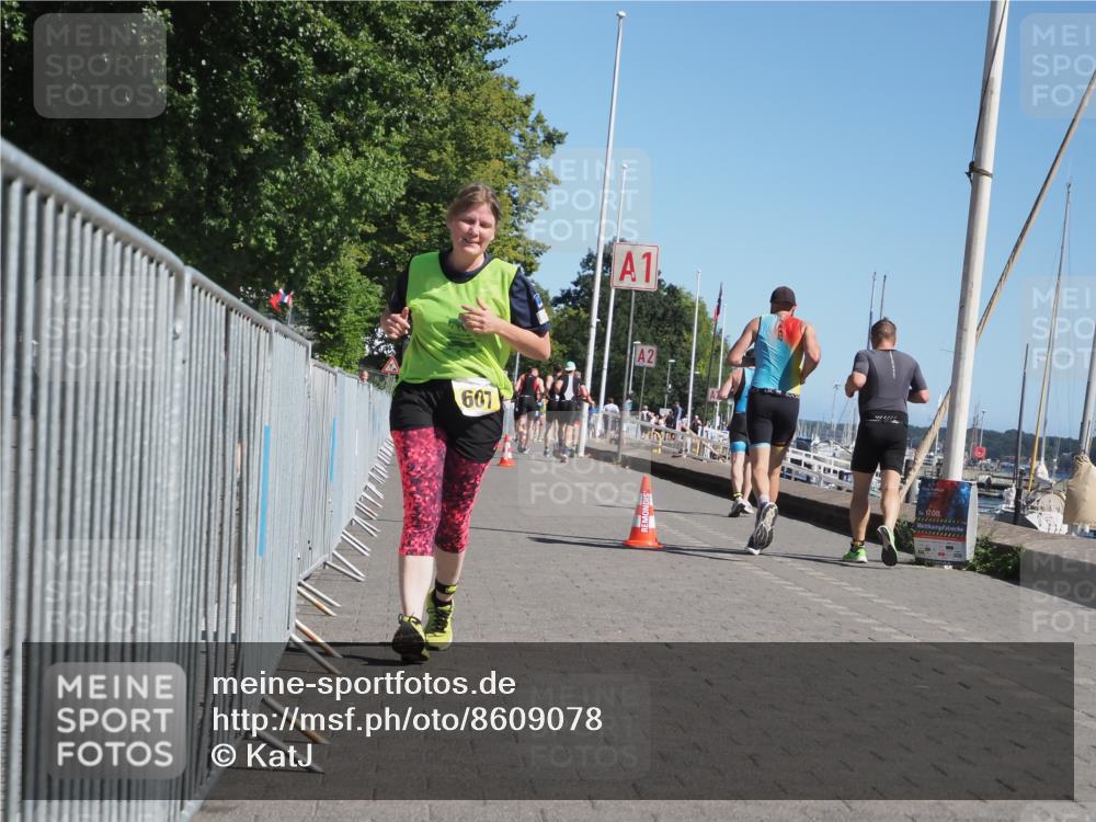 17.08.2025 - KN Förde Triathlon 2025 KatJ http://msf.ph/oto/8609078 17.08.2025 12:03:10 Laufen 607 meine-sportfotos.de