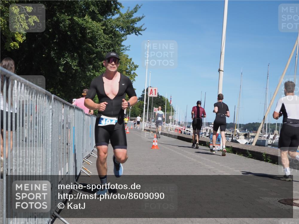 17.08.2025 - KN Förde Triathlon 2025 KatJ http://msf.ph/oto/8609090 17.08.2025 13:58:51 Laufen 436, 494 meine-sportfotos.de