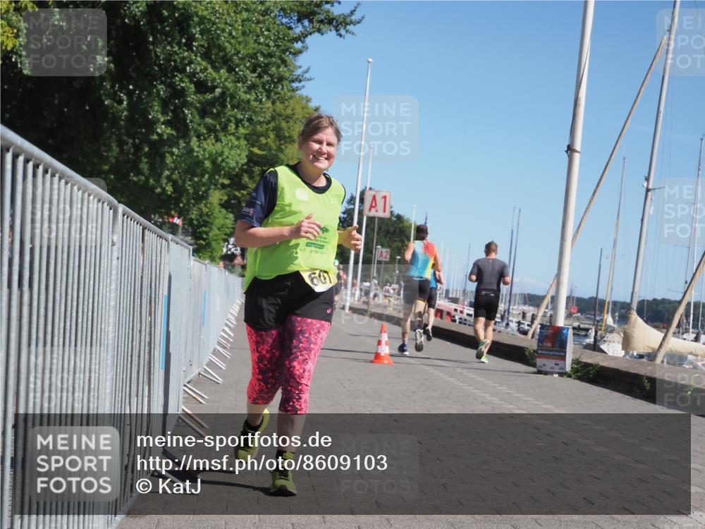 17.08.2025 - KN Förde Triathlon 2025 KatJ http://msf.ph/oto/8609103 17.08.2025 12:03:12 Laufen 607 meine-sportfotos.de
